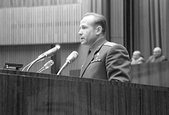 Pilot-cosmonaut, Hero of the Soviet Union Alexei Leonov