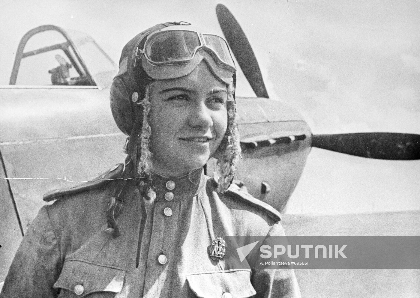 Navigator of 586th Avia Regiment Zuleykha Seidmamedova