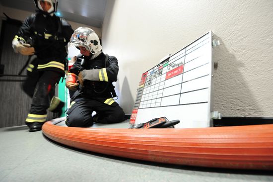 Paris fire-fighting brigade training