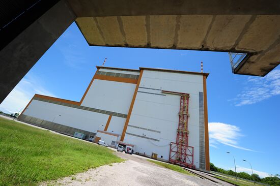 Final assembly site of rocket Ariana-5