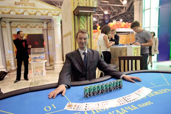Visitors attend Russian Gaming Week exhibition