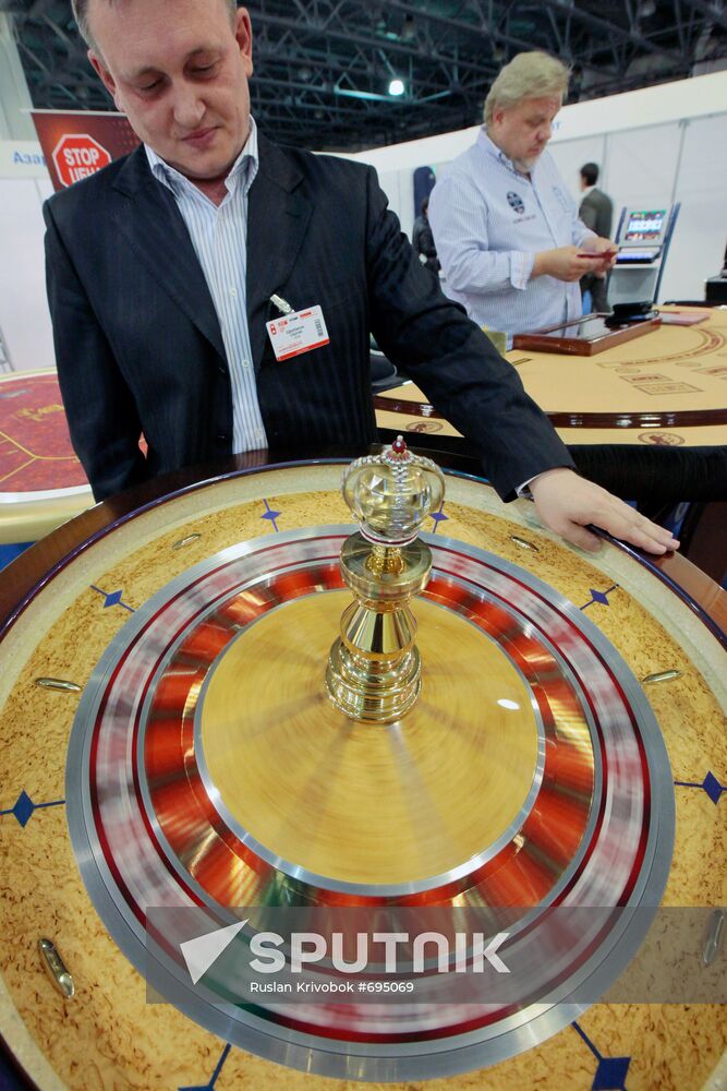 Visitors attend Russian Gaming Week exhibition