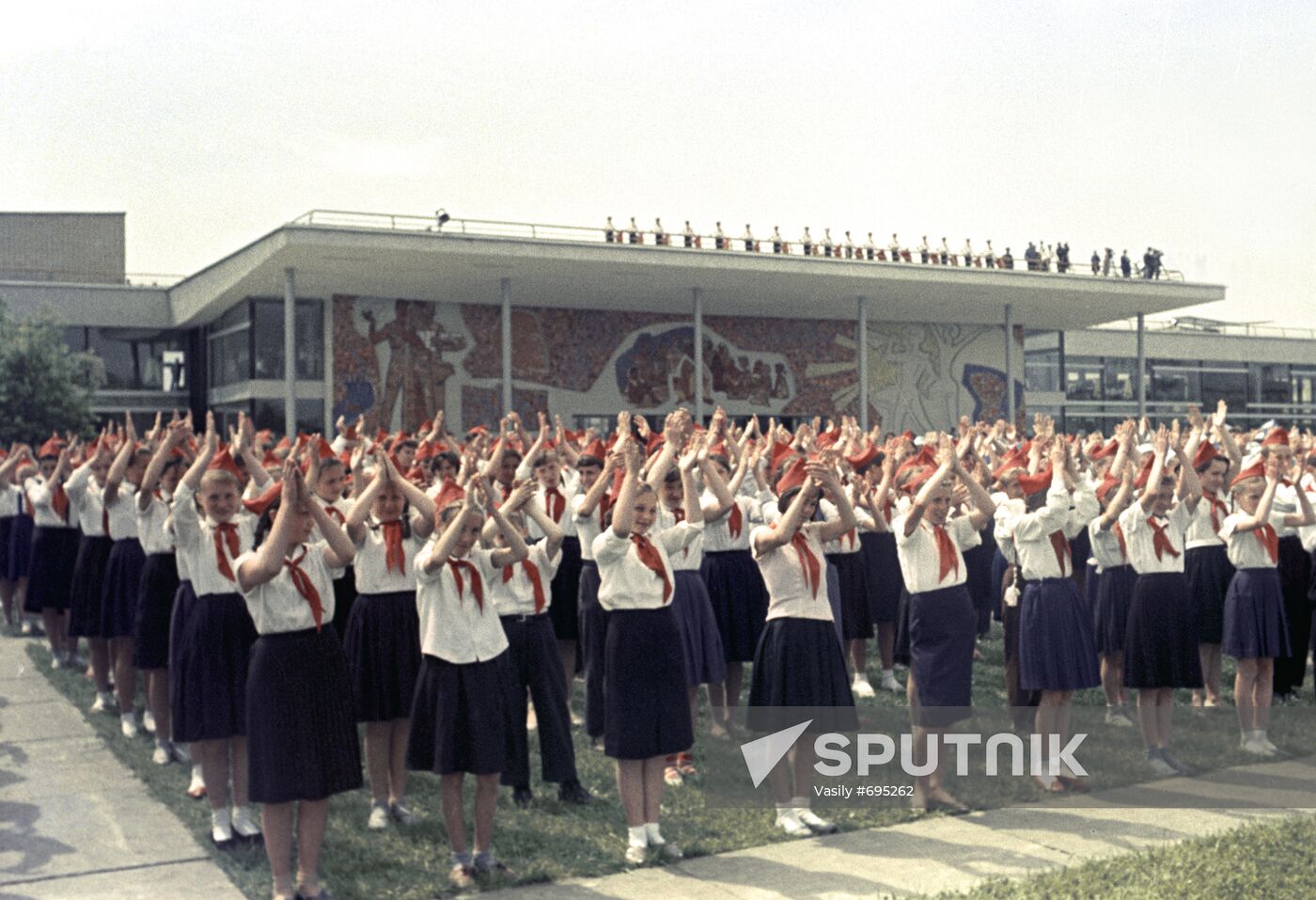 Palace of Young Pioneers. Opening ceremony.