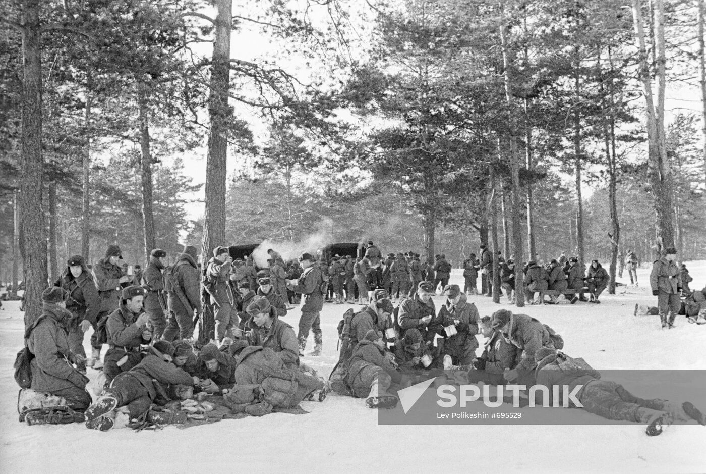 Soviet airborne soldiers.