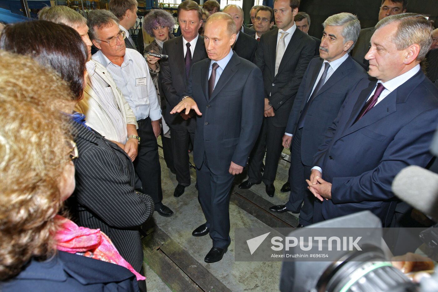 Prime Minister Vladimir Putin visits TsAGi in Zhukovsky