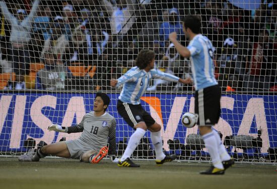 2010 FIFA World Cup. Argentina vs. Korea Republic