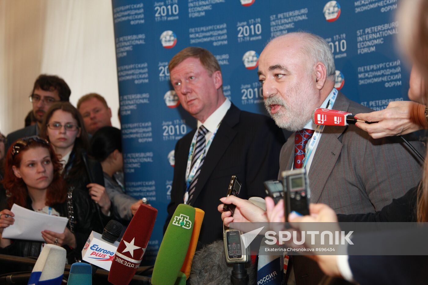 Anatoly Chubais and Viktor Vekselberg