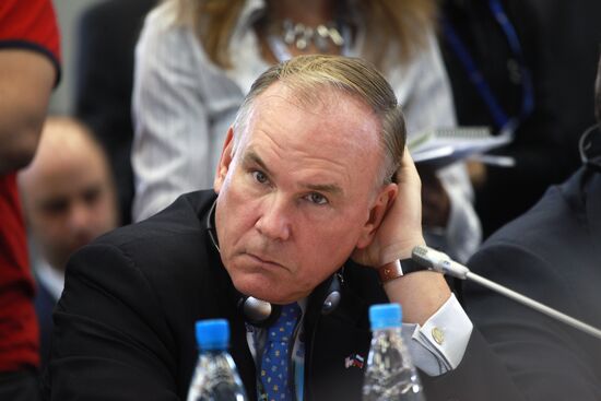 Dennis Nally at SPIEF