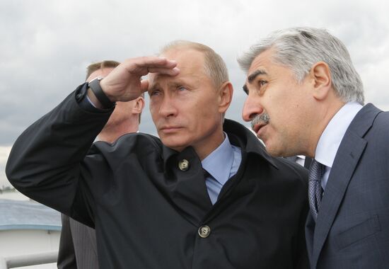Prime Minister Vladimir Putin visits TsAGi in Zhukovsky