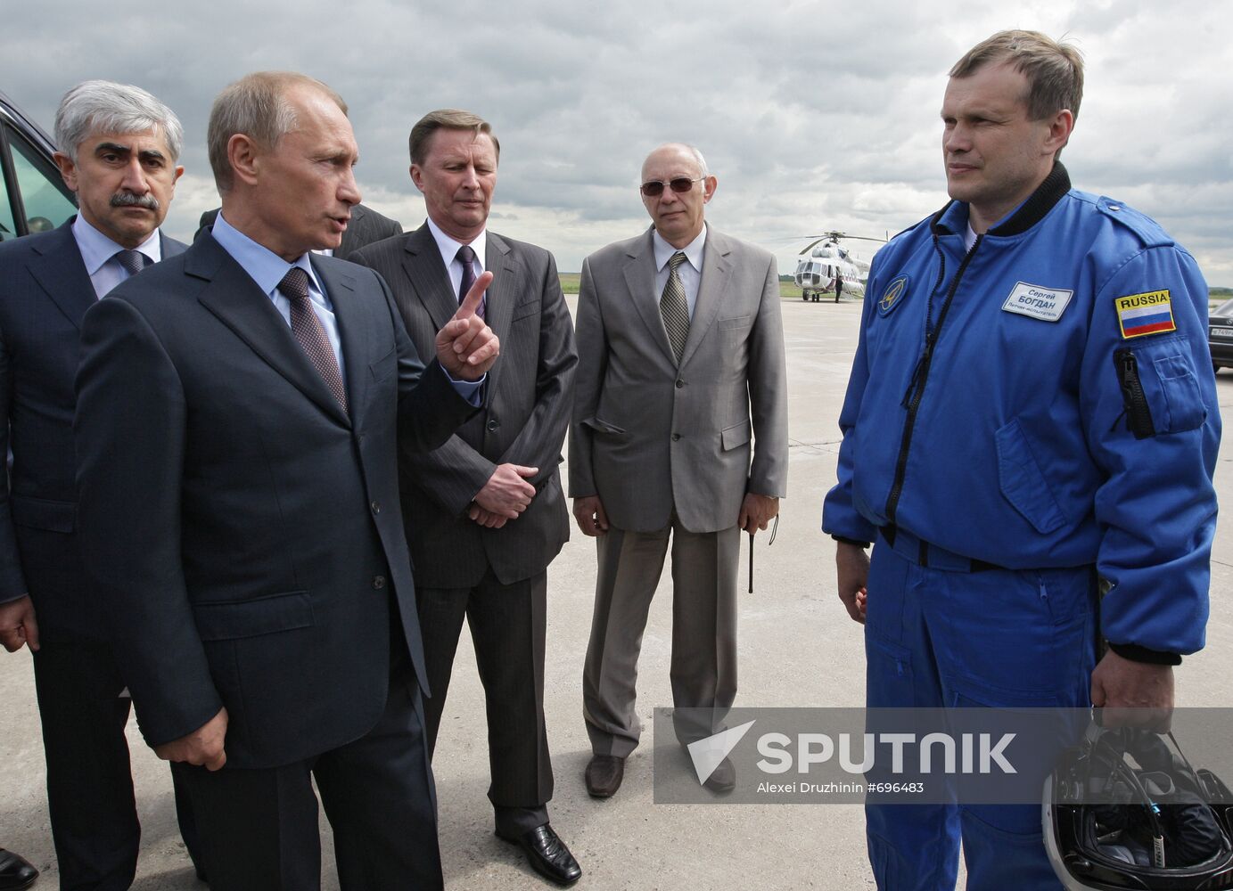 Prime Minister Vladimir Putin visits TsAGi in Zhukovsky