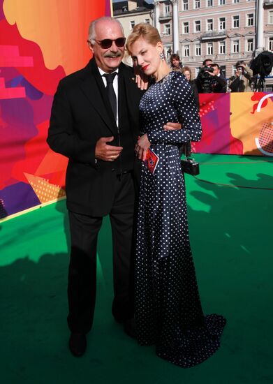 Nikita Mikhalkov and Renata Litvinova