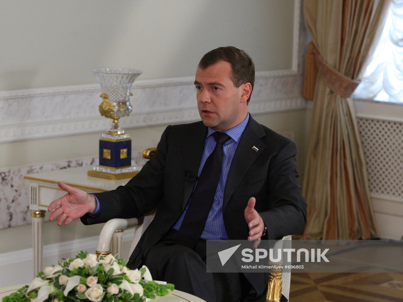 Dmitry Medvedev gives interview to Wall Street Journal