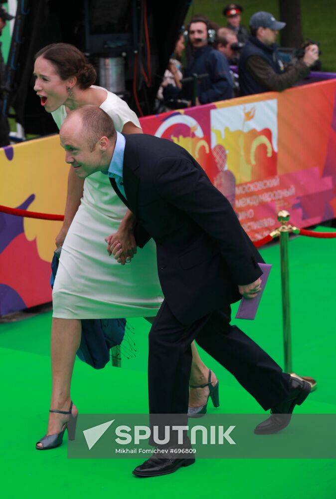 Olga Sutulova, Yevgeny Stychkin
