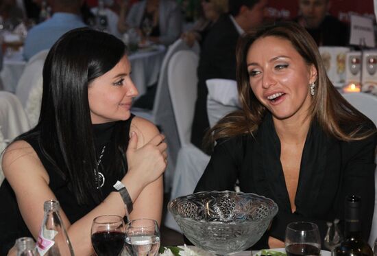Yekaterina Strizhenova, Tatyana Navka