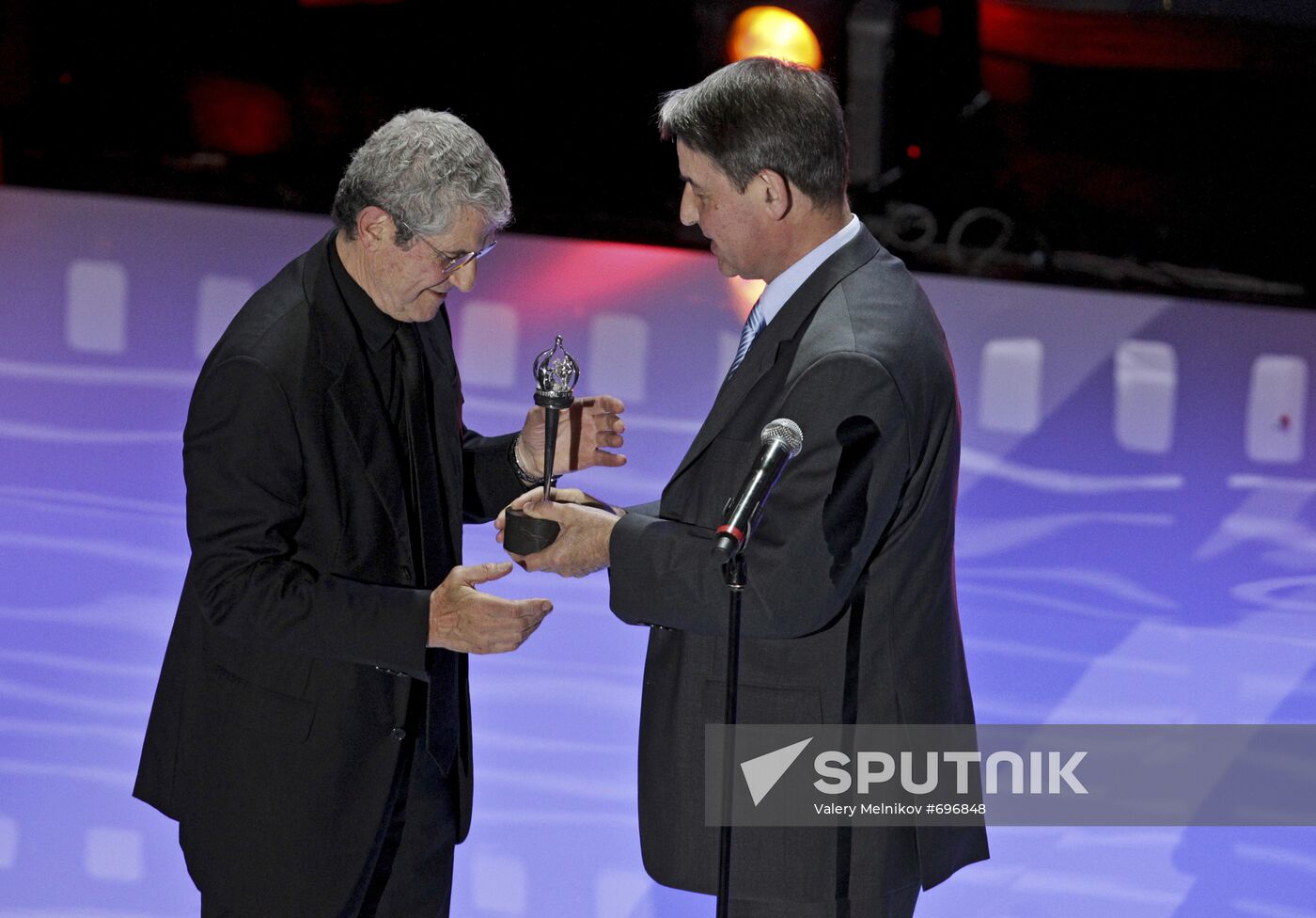 Claude Lelouch, Alexander Avdeev