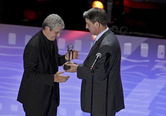 Claude Lelouch, Alexander Avdeev