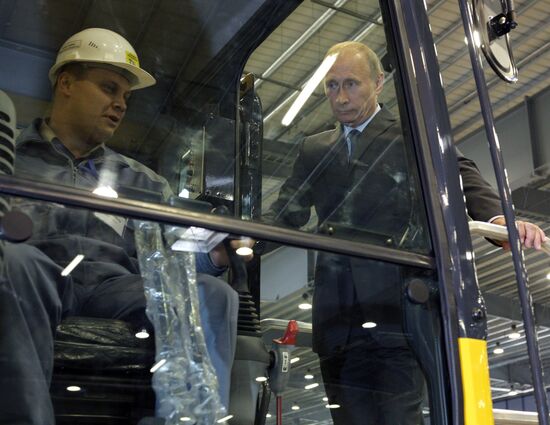 Vladimir Putin on working visit to Yaroslavl region
