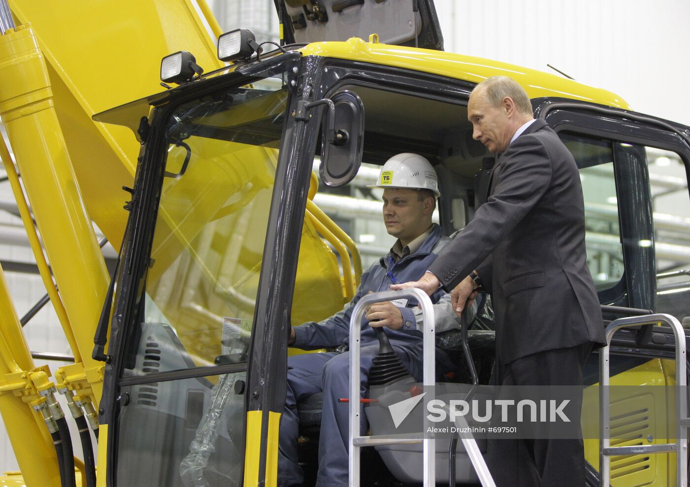 Vladimir Putin on working visit to Yaroslavl region
