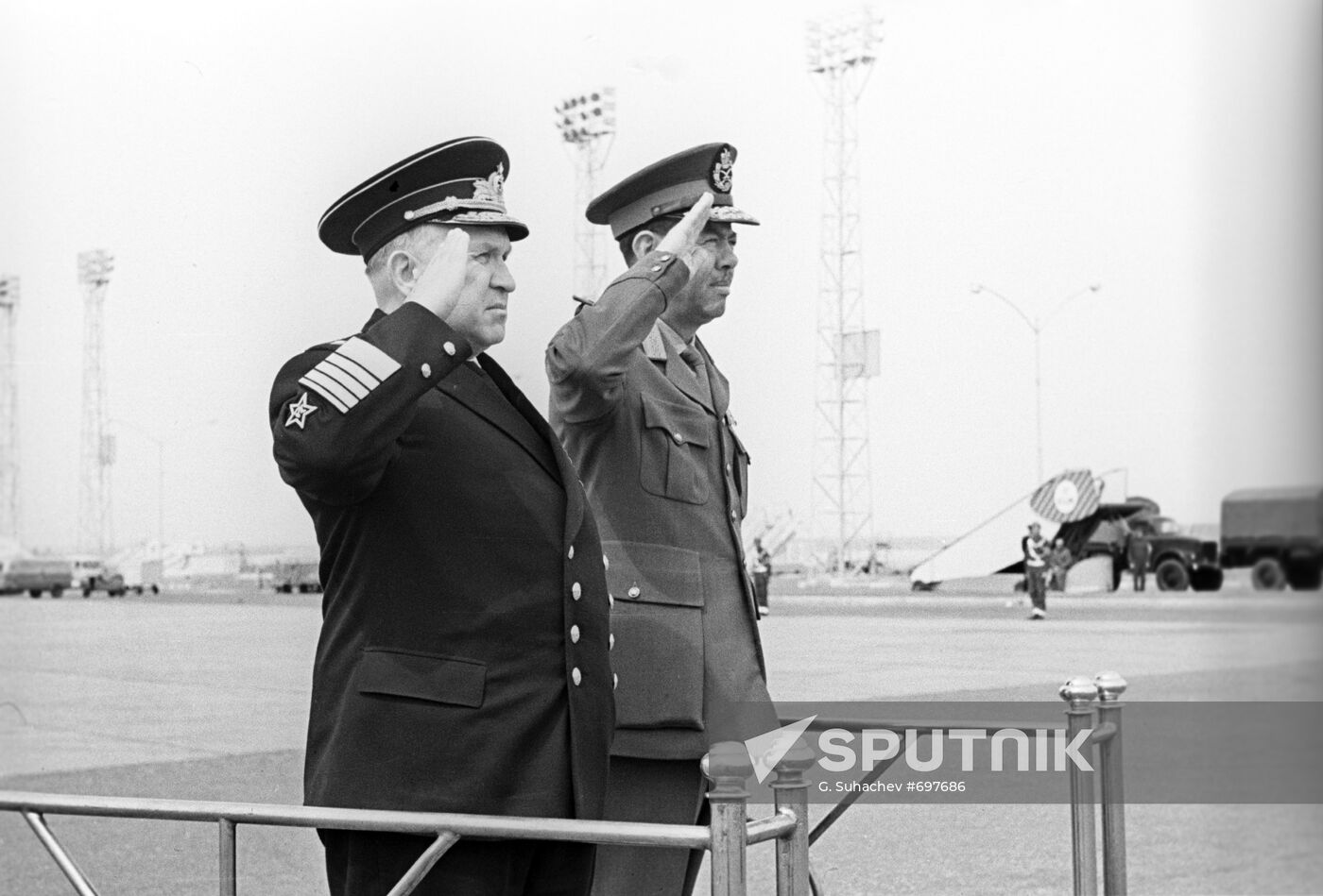 Fleet Admiral S. Gorshkov and UAR head of armed forces, M. Favzi