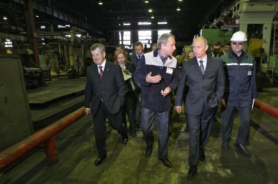 Vladimir Putin on working visit to Yaroslavl region