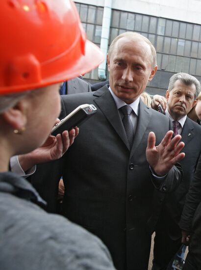 Vladimir Putin on working visit to Yaroslavl region