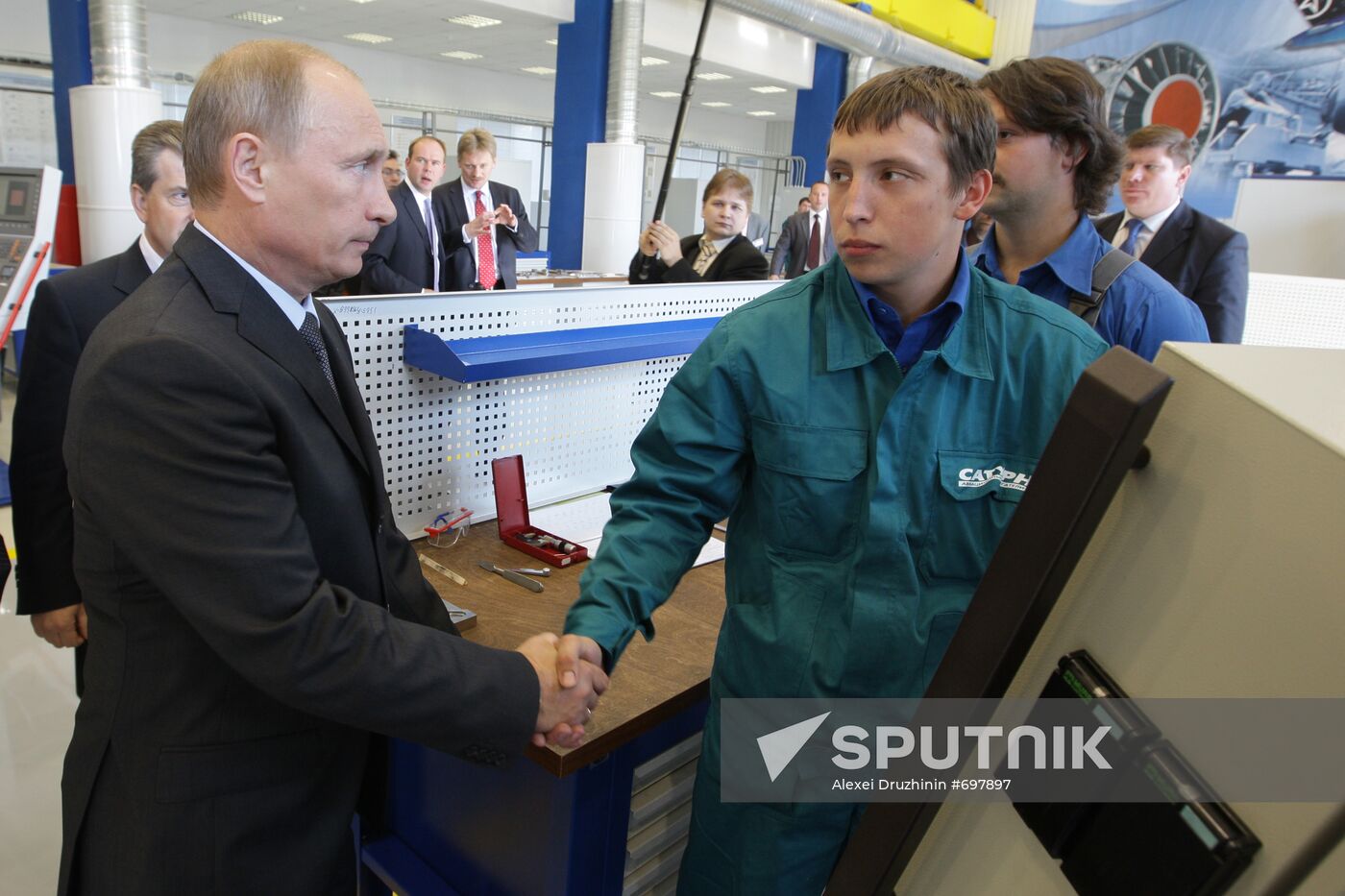 Vladimir Putin on working visit to Yaroslavl region
