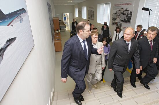 Vladimir Putin on working visit to Yaroslavl region