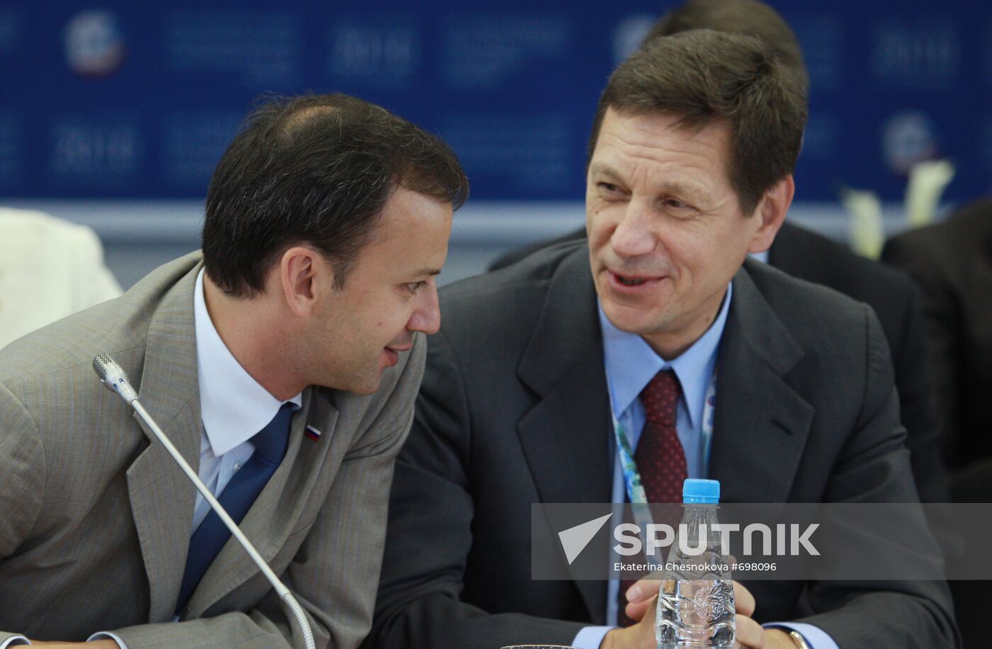 Arkady Dvorkovich, Alexander Zhukov