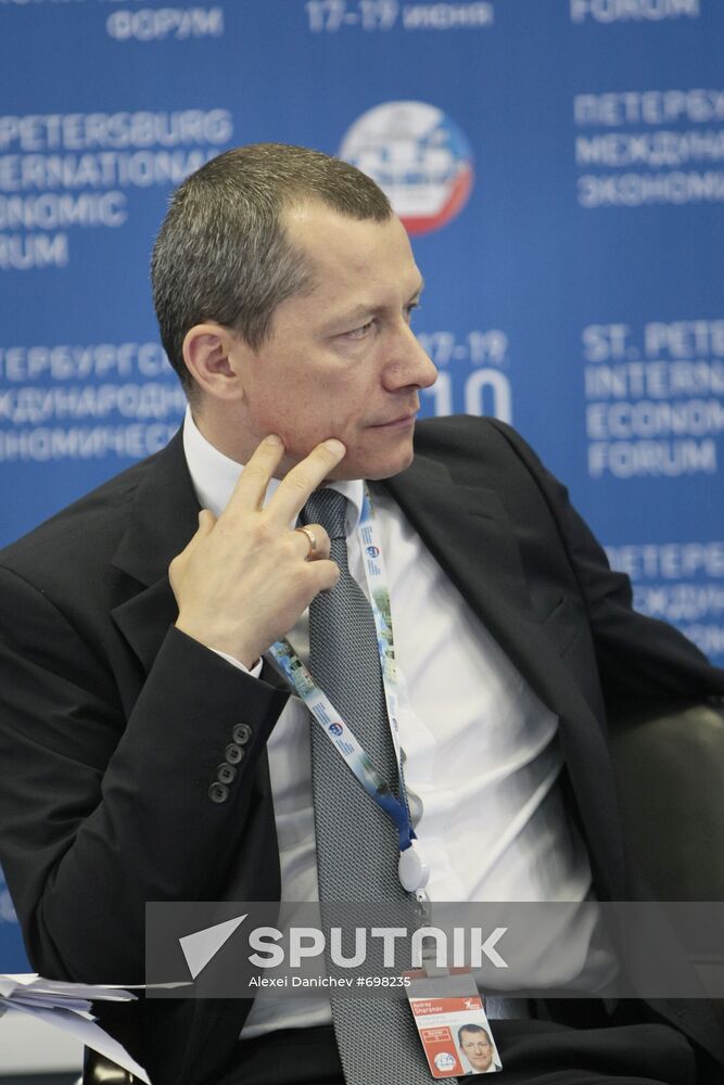 Andrei Sharonov