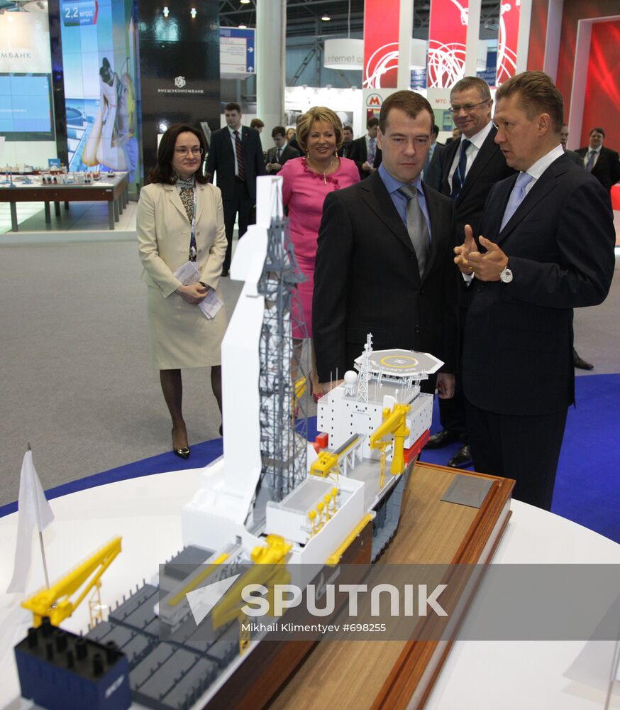 Dmitry Medvedev's visit to St. Petersburg: Day 3