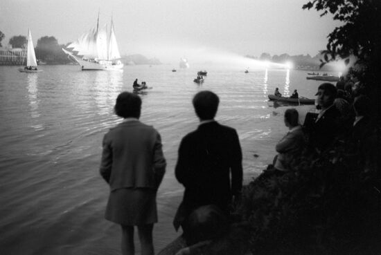 "Scarlet sails" festival, Leningrad