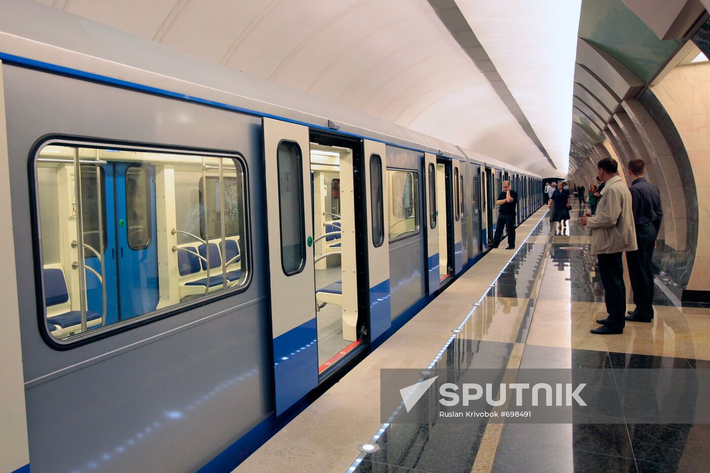 81-760/761 new generation trains