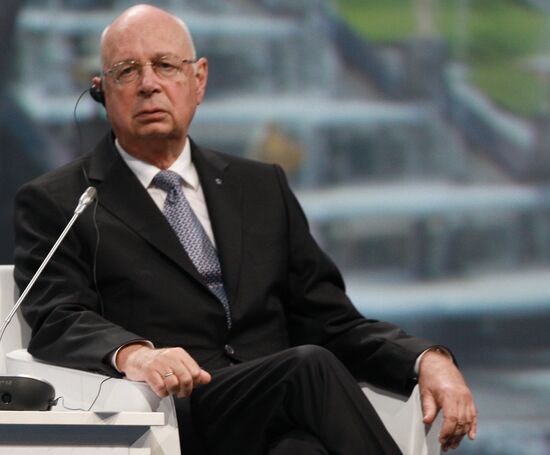 Klaus Schwab