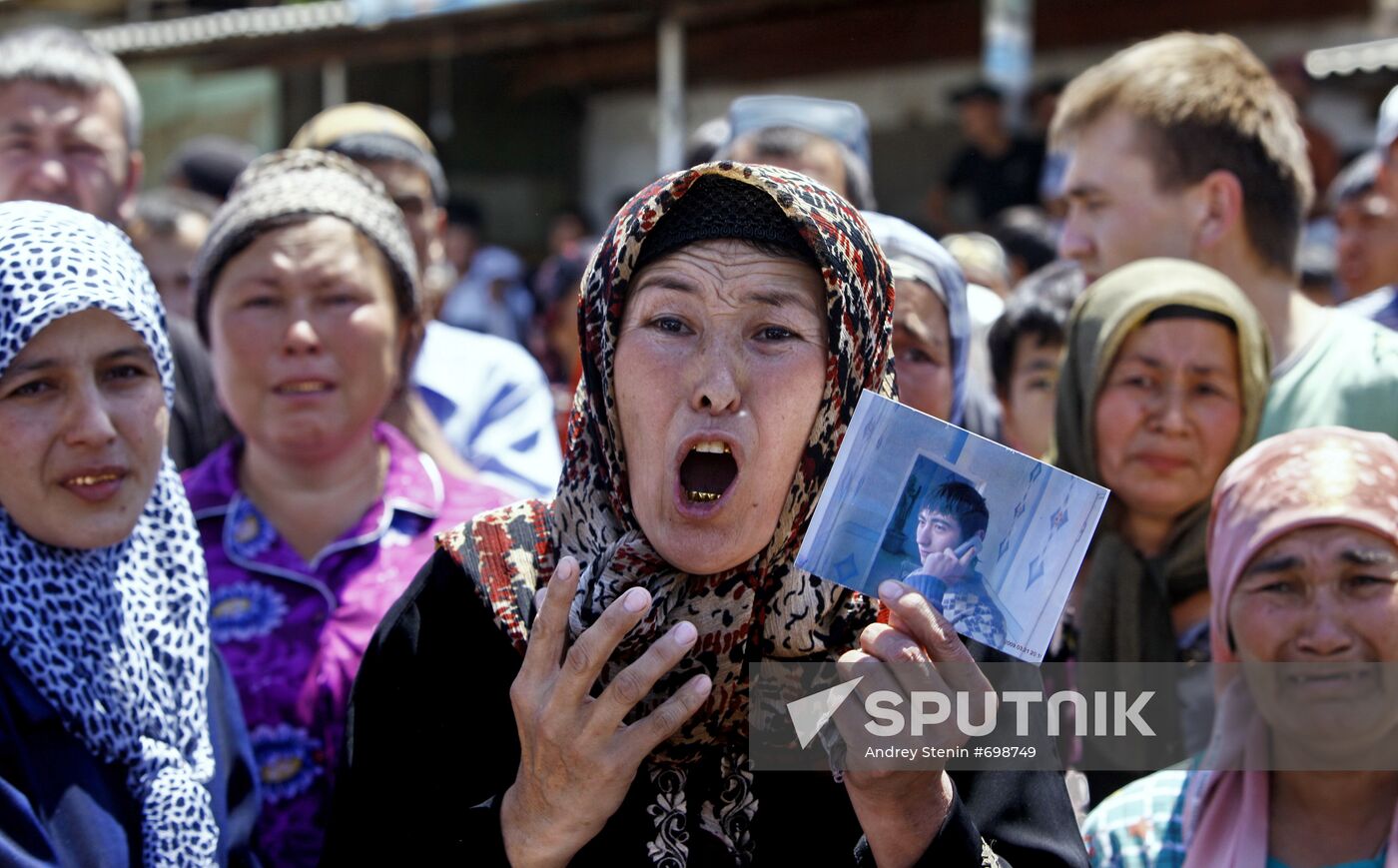 Kyrgyz town of Osh after ethnic clashes