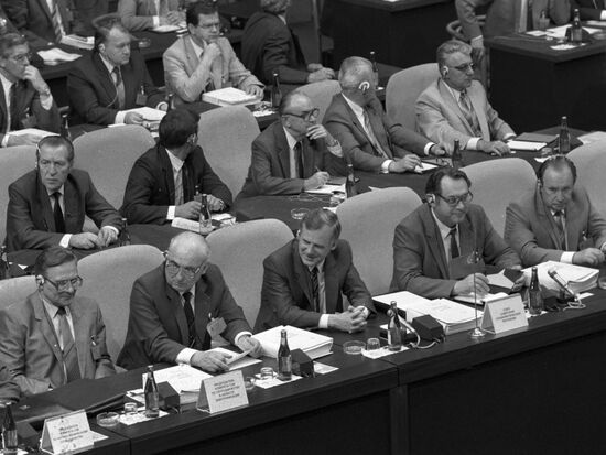 Nikolai Ryzhkov visiting Czechoslovakia