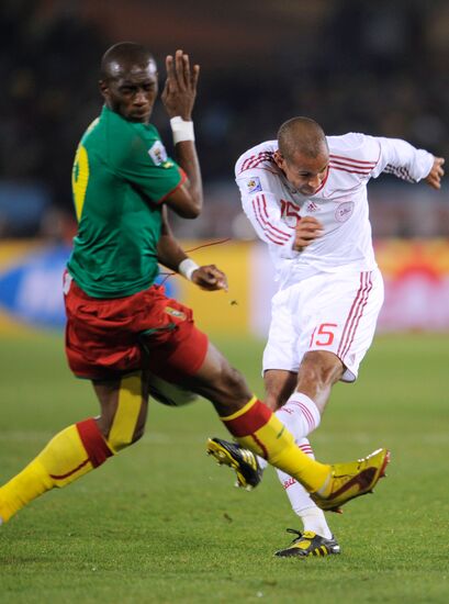 2010 FIFA World Cup. Cameroon vs. Denmark