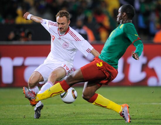 2010 FIFA World Cup. Cameroon vs. Denmark