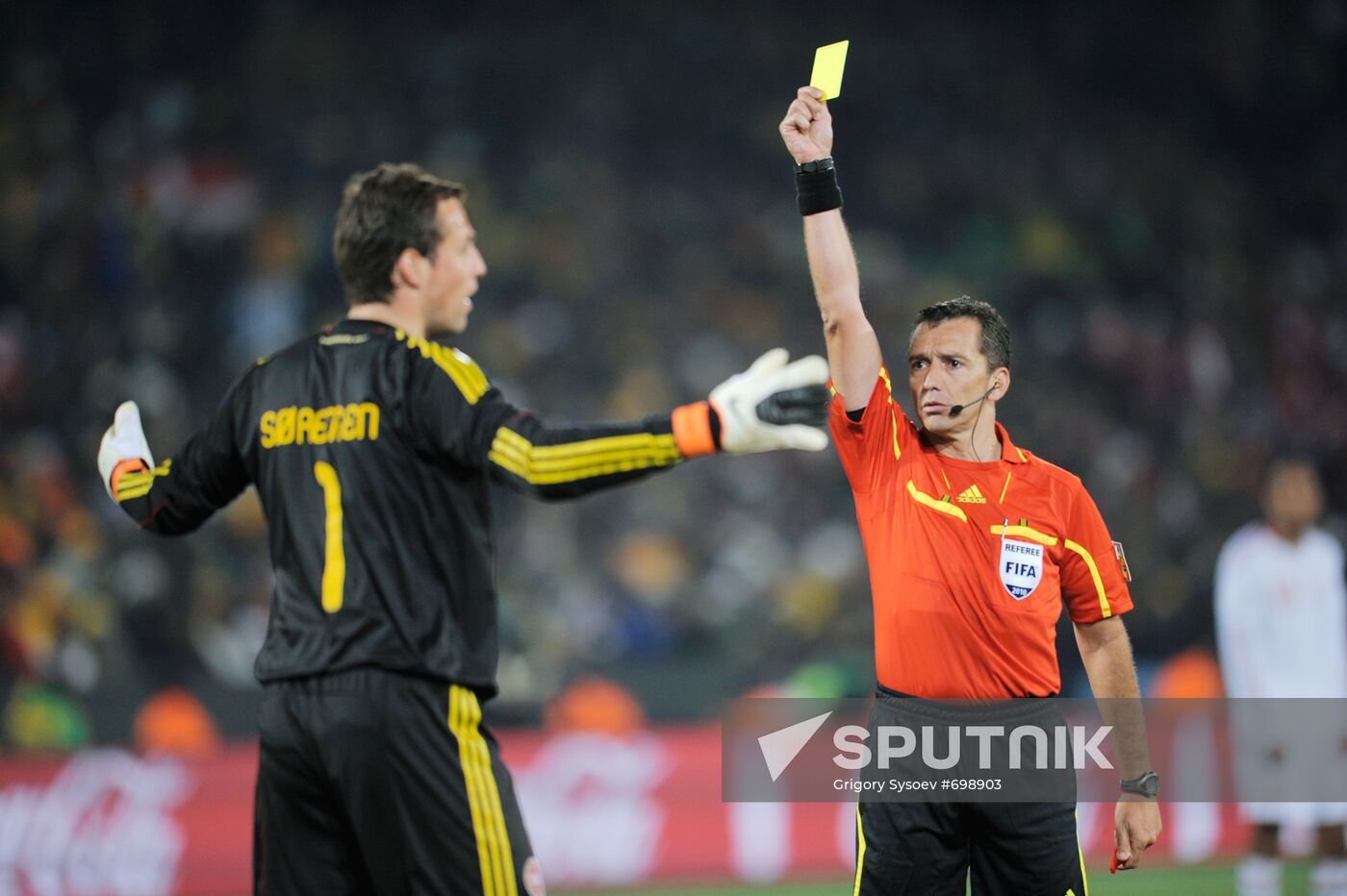 2010 FIFA World Cup. Cameroon vs. Denmark