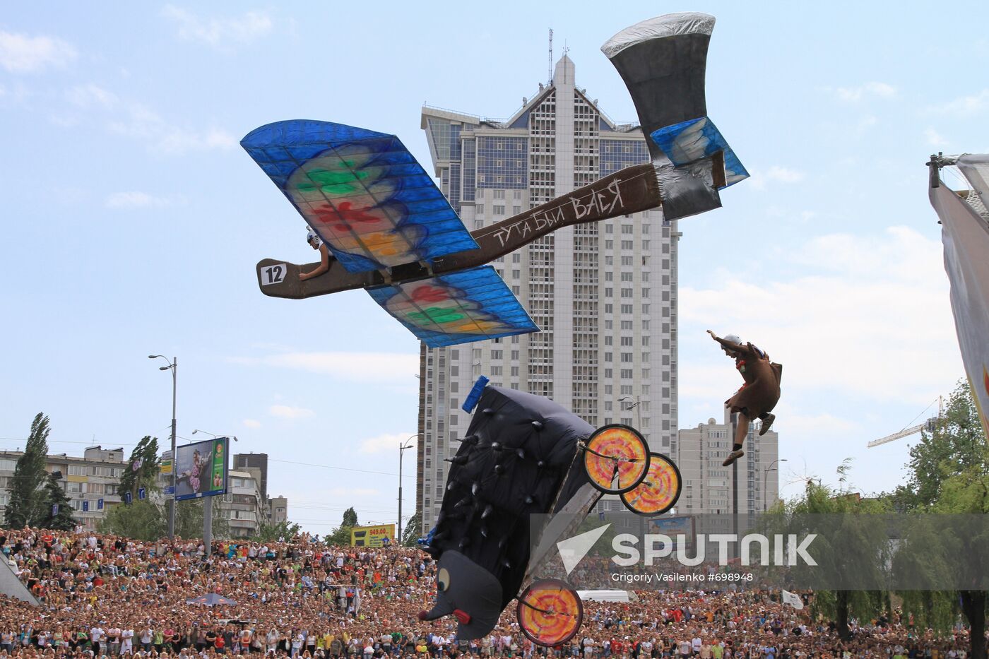 Red Bull Flugtag, creative aircraft contest