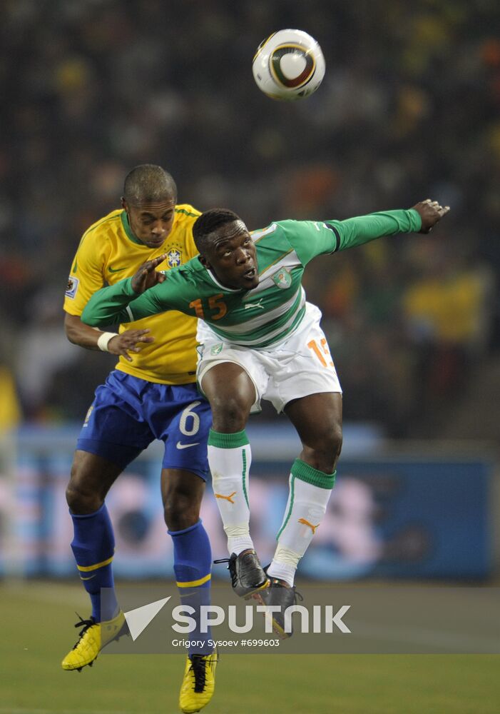 2010 FIFA World Cup. Brazil vs. Cote d'Ivoire