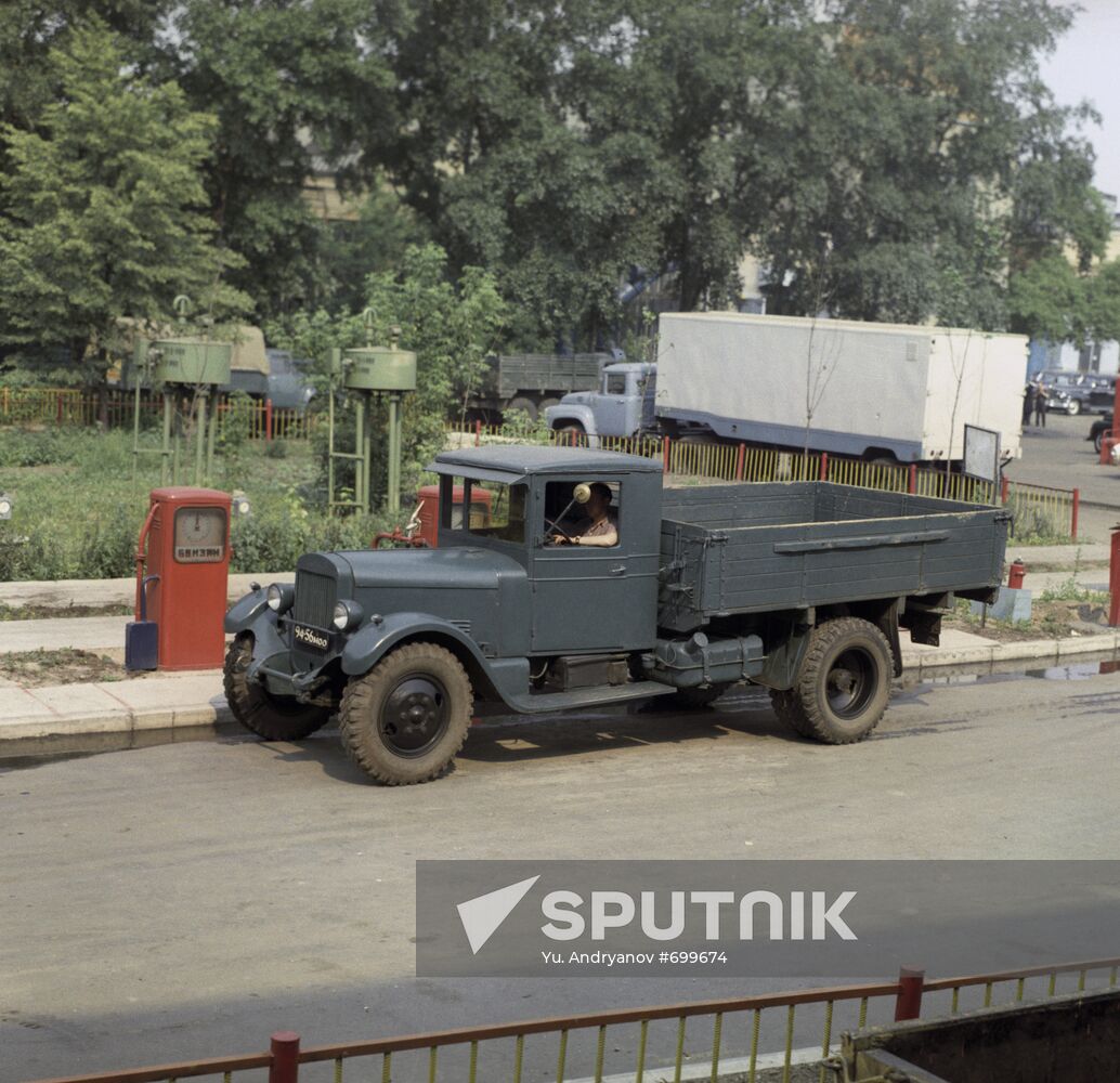 ZiS-5 truck