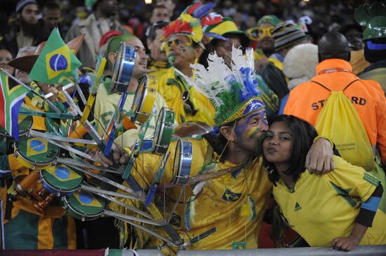 2010 FIFA World Cup. Brazil vs. Cote d'Ivoire