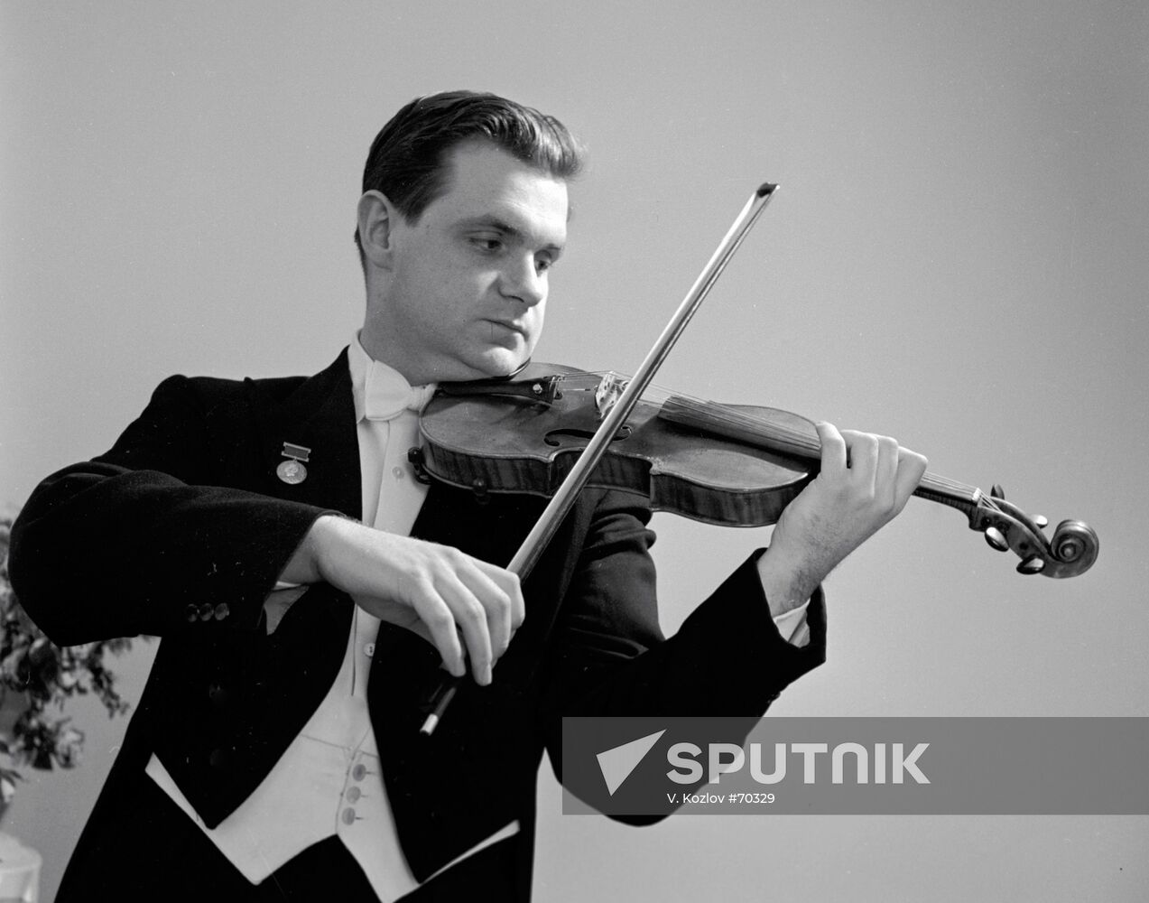 BEZRODNY