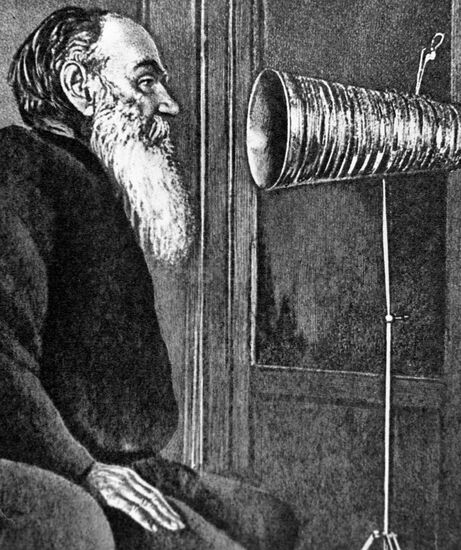 LEO TOLSTOY SOUND RECORDER