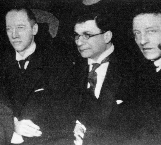 GUMILEV GRZHEBIN BLOK
