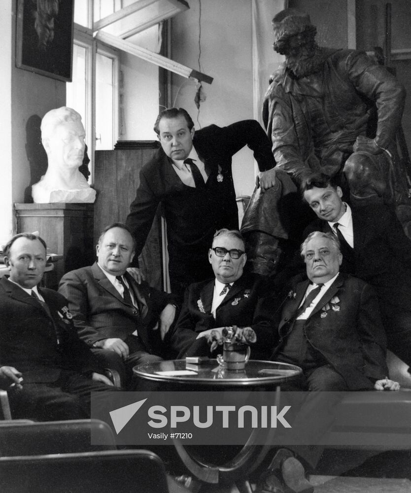 STALINGRAD MEMORIAL COMPLEX PRIZE WINNERS