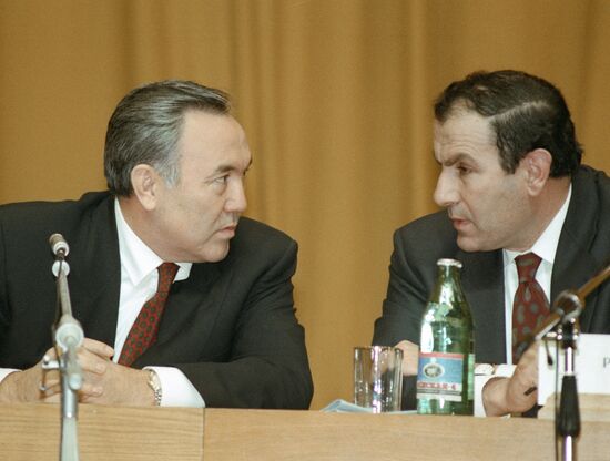 NAZARBAYEV TER-PETROSYAN 