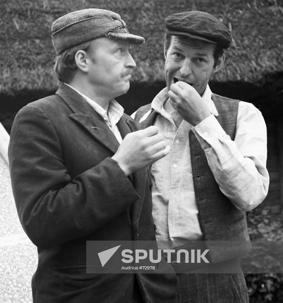 KAIDANOVSKY ADOMAITIS FILM "FACT" 