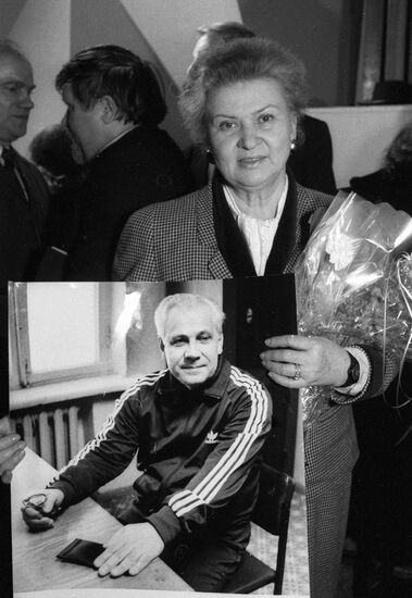 LUKYANOV PHOTO WIFE