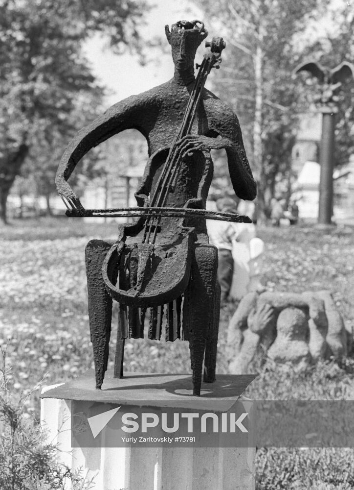 SCULPTURE
